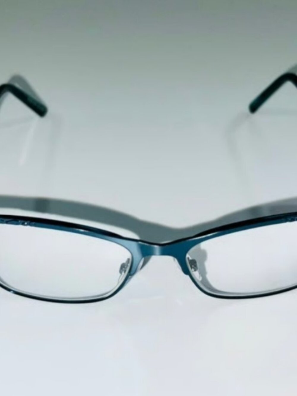 $25 NWT Foster Grant ez2c Womens Reading Glasses +2.50 Kaia Blu Readers